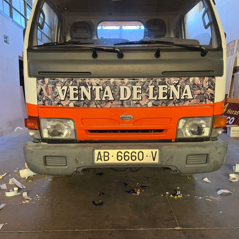 impresión digital en vehículo "Transportes A. Luis Blanco"